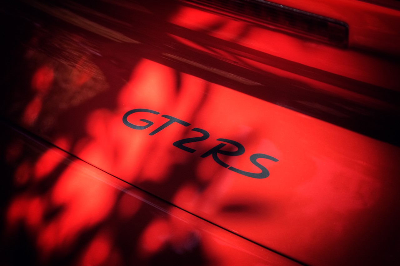 Porsche 911 GT2 RS